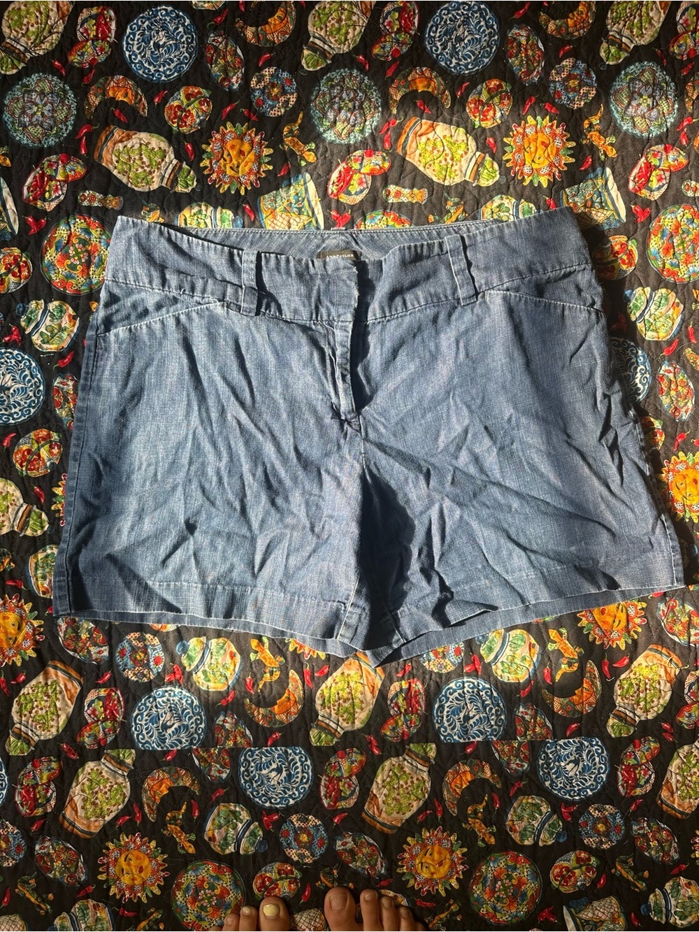 Ann Taylor Light Blue Denim-Style Women's Shorts EUC